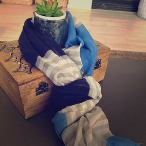 Cute Spring Scarf LN